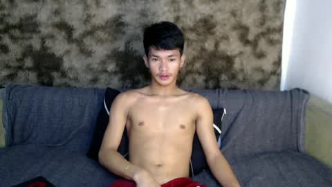 Snapshot of naughty_cy chatting on 06-11-26, 05:11 itzme cyril online show from 06-11-26, 05:11