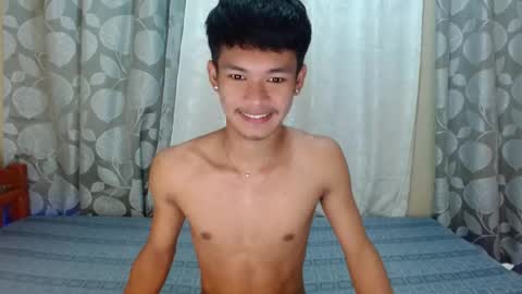 Snapshot of naughty_cy chatting on 07-16-26, 08:37 itzme cyril online show from 07-16-26, 08:37