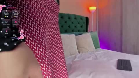 Snapshot of naughty_fun_room chatting on 02-16-26, 11:01 HAPPY HOUR online show from 02-16-26, 11:01