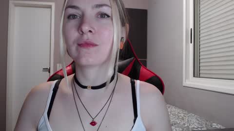 Snapshot of naughty_popa chatting on 01-13-25, 02:28 Ann online show from 01-13-25, 02:28