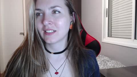 Snapshot of naughty_popa chatting on 01-16-25, 06:03 Ann online show from 01-16-25, 06:03