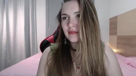 Snapshot of naughty_popa chatting on 02-20-25, 09:00 Ann online show from 02-20-25, 09:00