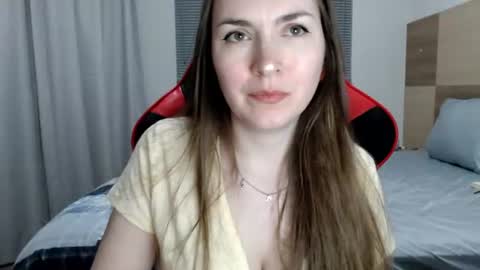 Snapshot of naughty_popa chatting on 06-14-26, 02:24 Ann online show from 06-14-26, 02:24