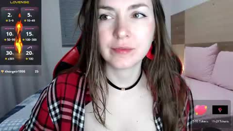 Snapshot of naughty_popa chatting on 06-21-26, 02:58 Ann online show from 06-21-26, 02:58