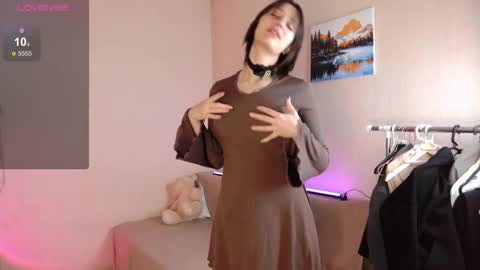 Snapshot of naughty_sparkle chatting on 02-19-26, 11:34 Alexa online show from 02-19-26, 11:34