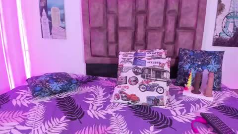 Snapshot of naughtyanamaria chatting on 01-16-25, 03:23 Ana online show from 01-16-25, 03:23
