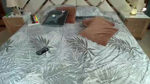 Snapshot of naughtyanamaria chatting on 01-31-25, 03:00 Ana online show from 01-31-25, 03:00
