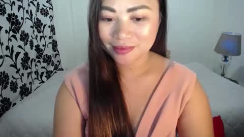 Snapshot of naughtyandsweetx chatting on 01-20-25, 08:09 May online show from 01-20-25, 08:09