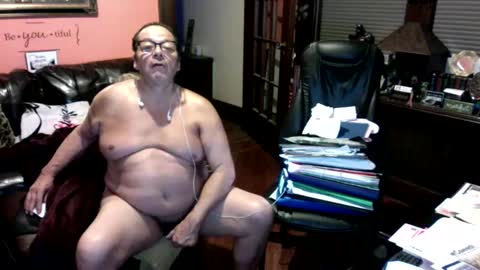 Snapshot of naughtybone chatting on 02-02-25, 07:30 naughtybone online show from 02-02-25, 07:30