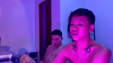 Snapshot of naughtybutsexy69 chatting on 09-23-25, 10:07 Arch online show from 09-23-25, 10:07