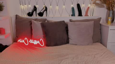 Cassy online show from 05-25-26, 09:04