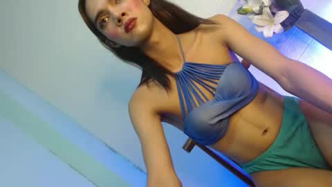 Snapshot of naughtyhotrexa chatting on 02-13-25, 07:10 Trexamea online show from 02-13-25, 07:10