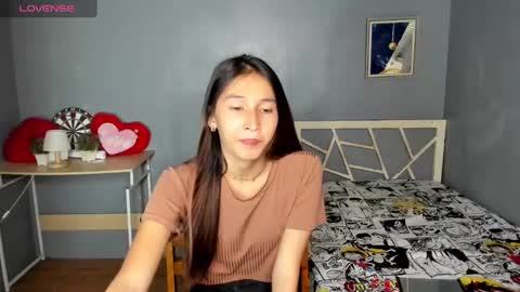 Snapshot of naughtyjanela chatting on 02-02-25, 08:02 naughtyjanela online show from 02-02-25, 08:02