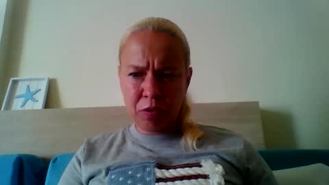 naughtyjennyblondeuk online show from 04-16-26, 01:56