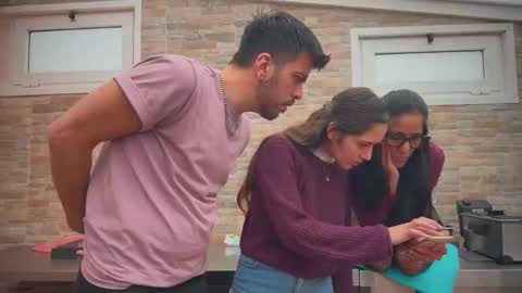 ANDREA STEPH  MIKE online show from 10-29-25, 10:28