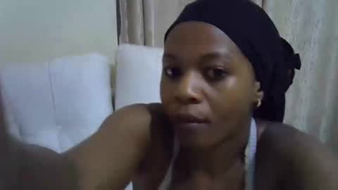 Snapshot of naughtymilah chatting on 11-03-25, 09:16 naughtymilah online show from 11-03-25, 09:16
