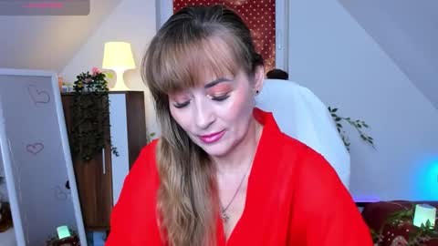 Milana - on air every day except Wednesday from 9 pm to 4 am European time online show from 03-09-26, 10:14