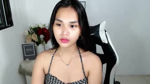 Snapshot of naughtymuse_ chatting on 04-28-26, 09:03 ELISE online show from 04-28-26, 09:03