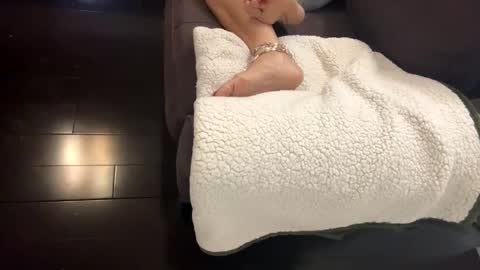 Snapshot of naughtynails4u chatting on 10-16-25, 01:56 Naughty Nails online show from 10-16-25, 01:56