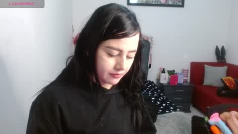 Snapshot of naughtyplayass chatting on 06-19-26, 12:31 naughtyplayass online show from 06-19-26, 12:31
