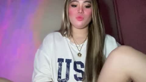 Rose Wilson online show from 02-05-25, 01:11