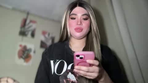 Rose Wilson online show from 02-11-25, 05:37