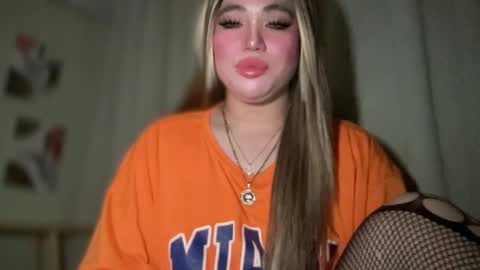 Rose Wilson online show from 02-17-25, 06:04