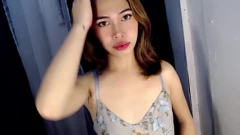 Snapshot of naughtysassymikaylax chatting on 01-26-25, 04:51 Kyla online show from 01-26-25, 04:51