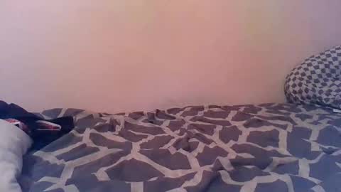 naughtyson_99 online show from 06-04-26, 06:47
