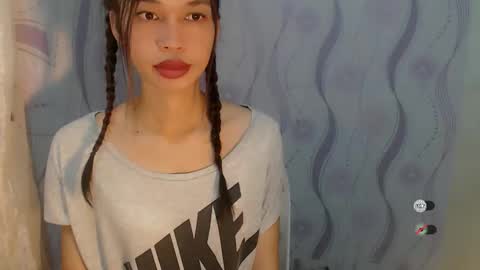 Snapshot of naughtysunshinepinay chatting on 05-02-26, 12:59 Celine online show from 05-02-26, 12:59
