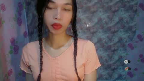 Snapshot of naughtysunshinepinay chatting on 06-29-26, 10:32 Celine online show from 06-29-26, 10:32