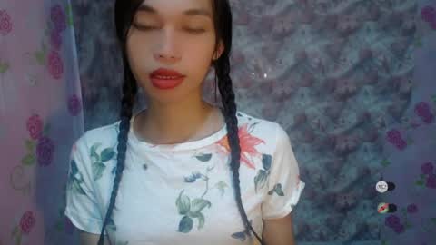Snapshot of naughtysunshinepinay chatting on 07-03-26, 01:12 Celine online show from 07-03-26, 01:12