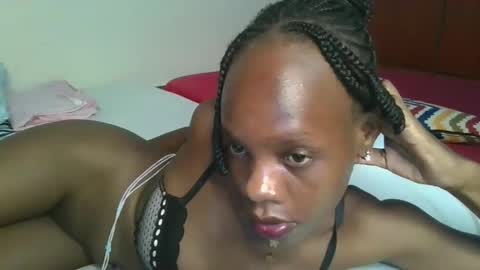 Snapshot of naughtysweetpie chatting on 04-20-26, 07:15 naughty online show from 04-20-26, 07:15