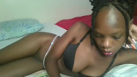 Snapshot of naughtysweetpie chatting on 05-18-26, 12:51 naughty online show from 05-18-26, 12:51