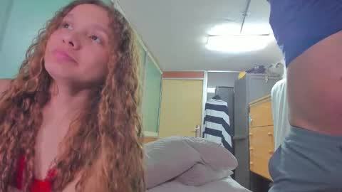 Arantxa online show from 03-12-25, 09:44