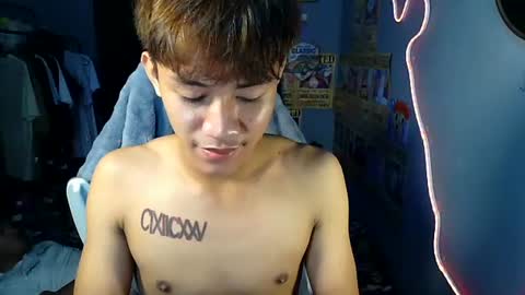 Snapshot of naugthyboyloy chatting on 07-03-26, 06:14 Loy online show from 07-03-26, 06:14