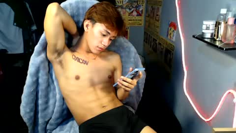 Snapshot of naugthyboyloy chatting on 07-28-26, 05:23 Loy online show from 07-28-26, 05:23