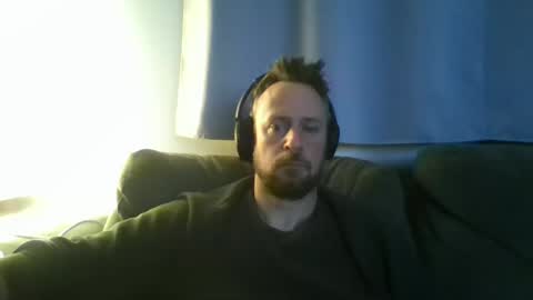 nawtydom1977 online show from 12-02-24, 10:45