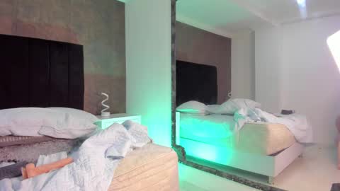 Naxa  Lexi online show from 01-11-25, 06:23