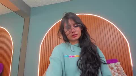 Naye  online show from 02-03-26, 03:59