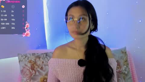 Naye  online show from 03-13-26, 07:09