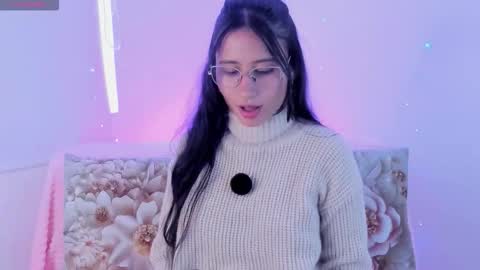 Naye  online show from 03-18-26, 02:20