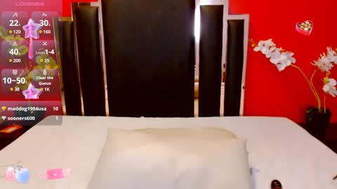 Snapshot of nayla_garner chatting on 02-04-25, 08:06 Lady Nayla online show from 02-04-25, 08:06