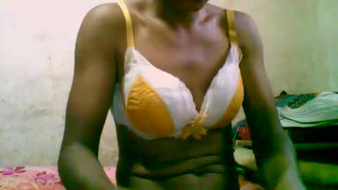 Nayla online show from 02-24-26, 06:33