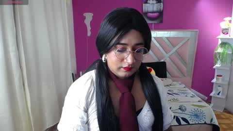 Snapshot of nayleah chatting on 02-05-25, 03:02 nayleah online show from 02-05-25, 03:02