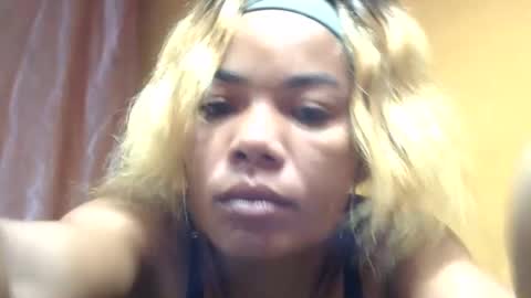 Snapshot of nayrrah chatting on 04-14-26, 09:59 nayrrah online show from 04-14-26, 09:59