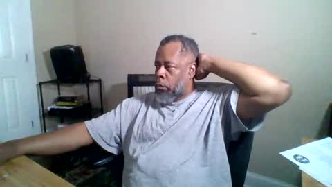 Terry online show from 10-15-25, 01:33