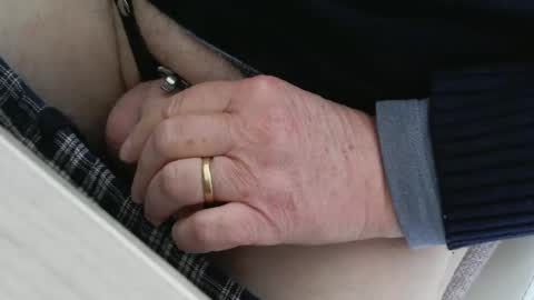 Snapshot of neckk chatting on 03-20-26, 11:26 neckk online show from 03-20-26, 11:26