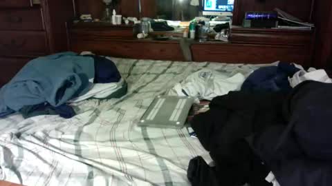 Snapshot of nedddludd chatting on 10-22-25, 12:55 nedddludd online show from 10-22-25, 12:55