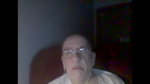 Tom online show from 01-09-25, 03:36